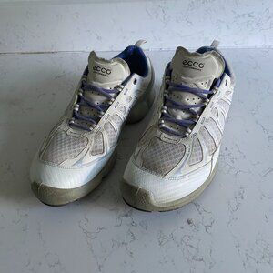 ECCO Biom Train White Gray Motion Women's Running Shoes Size 9-9.5 EUR 40